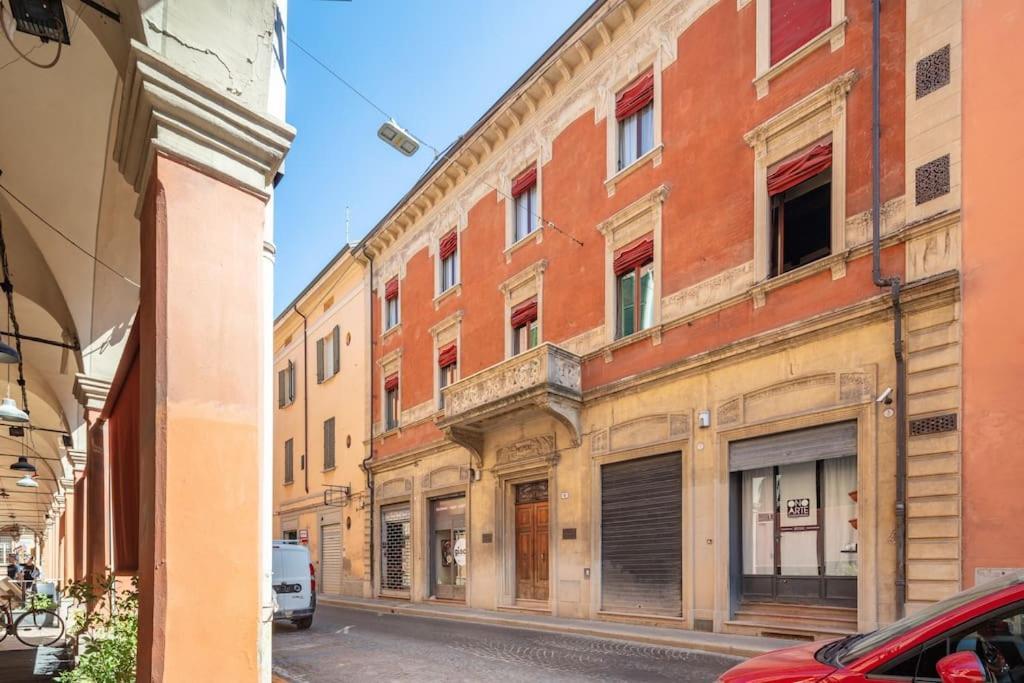 Central Elegant Apartment - Liberty House Bologna Exteriör bild
